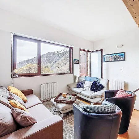 La Combe Des Ours By Interhome