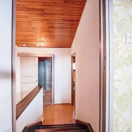 La Combe Des Ours By Interhome